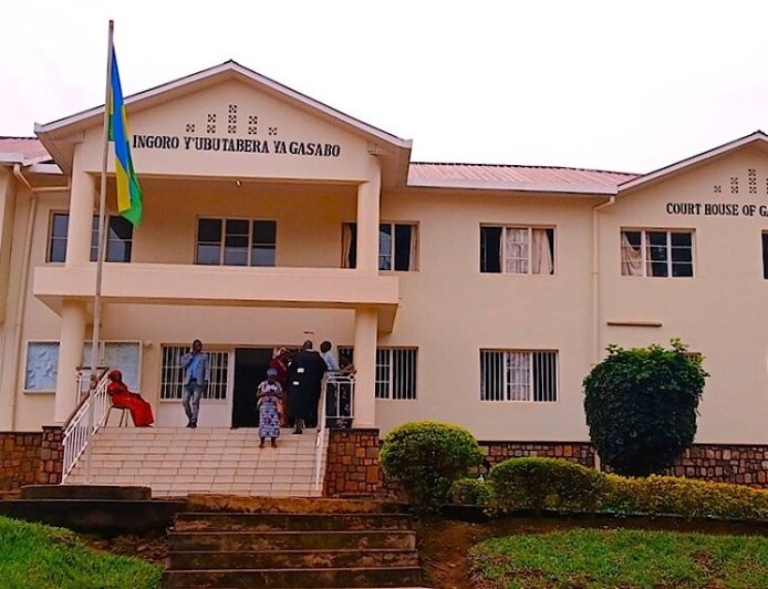 Kigali: Umugore w'imyaka 34 yahamwe n'icyaha cyo gusambanya umwana w'umuhungu w'imyaka 14