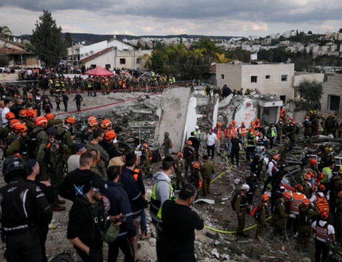 Uganda yagaragaje uruhande iriho mu ntambara iri guhuza Israel na Iran