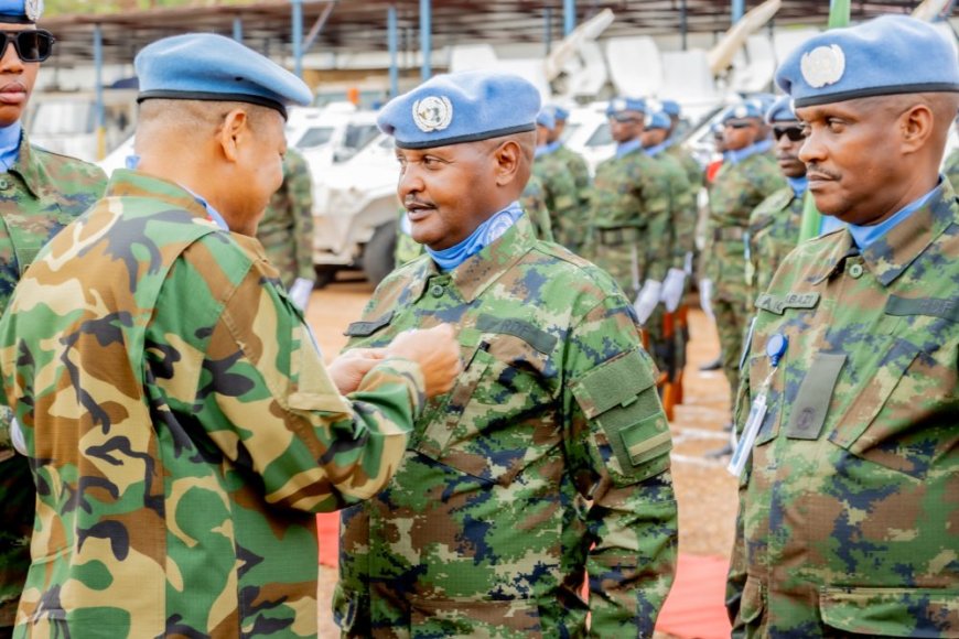 Sudani: Ingabo z’u Rwanda ziri mu butumwa bw’amahoro zambitswe imidali y’ishimwe