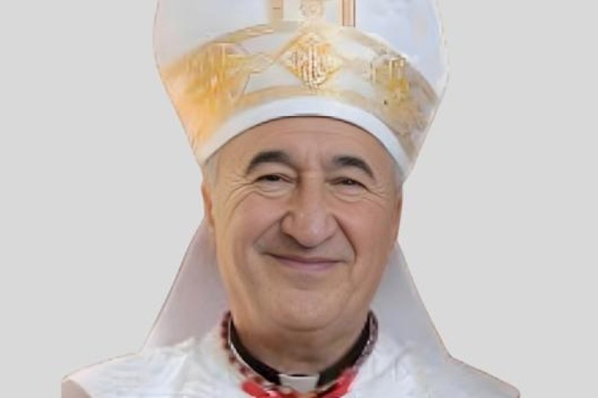 Musenyeri arakekwaho kunyereza amaturo akaguramo Indaya