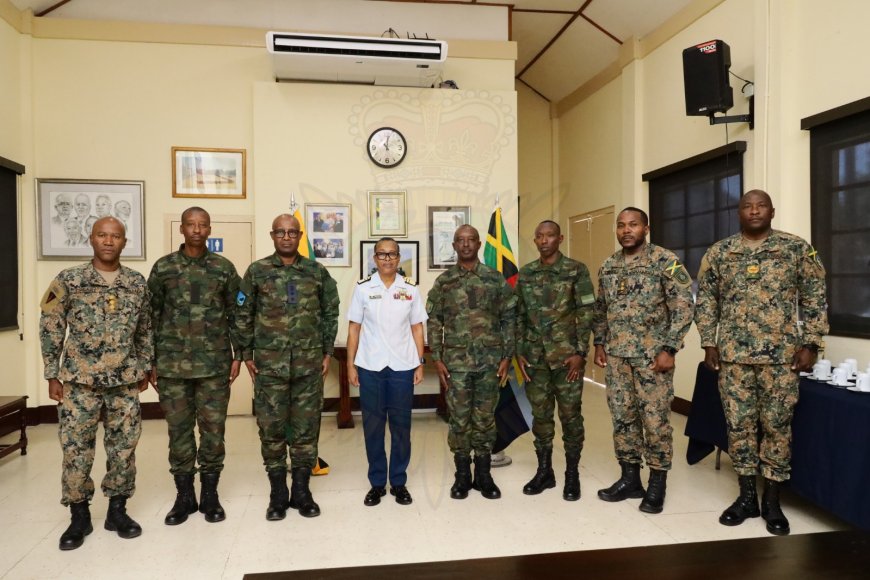 Rwanda Defence strengthens cooperation with Jamaica following Hurricane recovery efforts