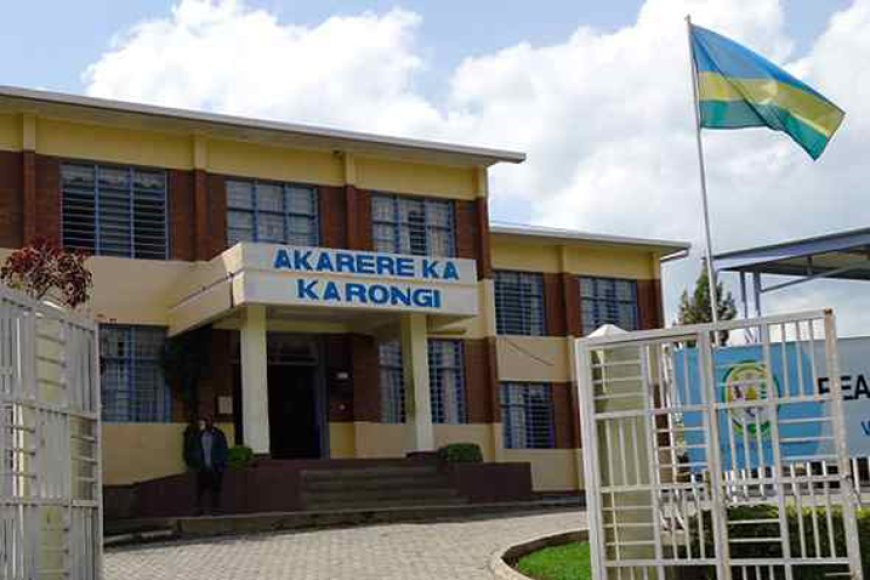 Karongi: Umugore yashatse kwiyica nyuma yo kwica umwana we