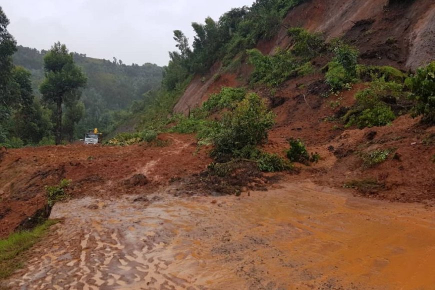 Abamotari babiri b' i Karongi bishwe n'inkangu yatejwe n'imvura