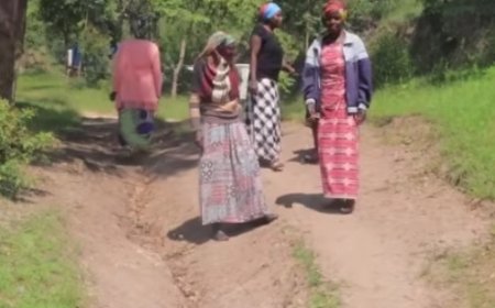 Kamonyi: Ababyeyi baratabariza abana babo  basambanyirijwe mu ishuri bitegetswe n'umunyeshuri ubayobora