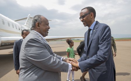 Icyo Perezida Kagame yaganiriye na Omar Guelleh kuri telefone nyuma yo gutsinda amatora