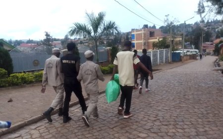 Nyakabanda: Babiri bitwaje ibyuma bafatiwe mu duka ku manywa bagiye kwiba