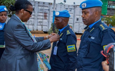 Centrafrique: Abapolisi b’u Rwanda bari mu butumwa bw'amahoro bambitswe imidali y’ishimwe