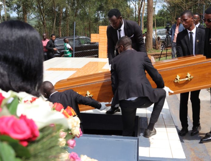 Rwamagana: Hashyinguwe mu cyubahiro imibiri y'abishwe muri Jenoside yakorewe Abatutsi mu 1994 harimo 20 yabonetse mu kiyaga cya Muhazi