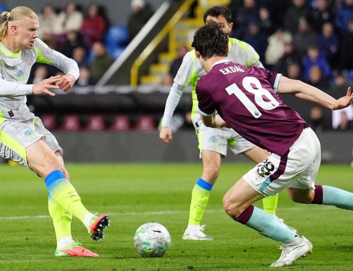 Manchester City yafashe umwanya wa mbere ihigitse Arsenal FC