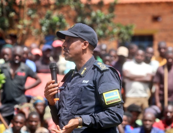 Rwamagana: Abatuye mu Murenge wa Nyakaliro bashimiwe ubushake bafite mu kwishakamo ibisubizo