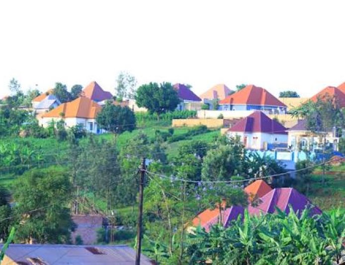 Kirehe: Abaturage bahangayikishijwe no kutagira amazi meza