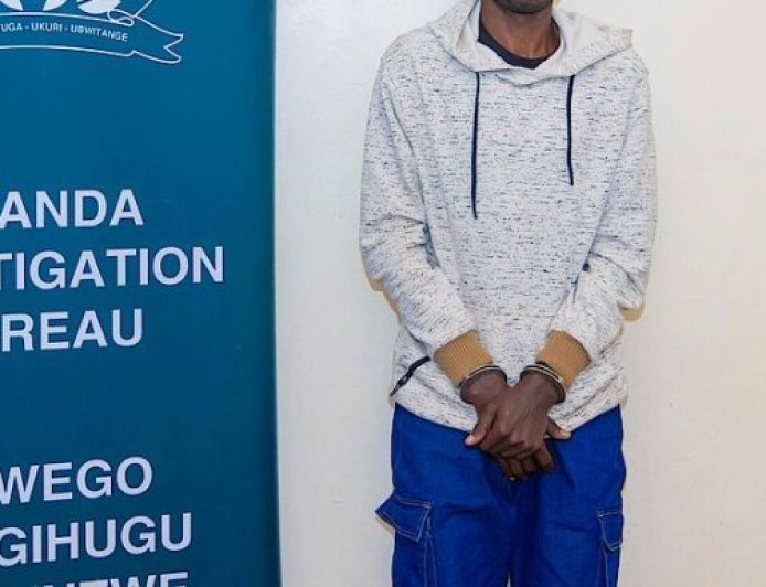 Nyarugenge: Yasambanyaga abakobwa abashukisha akazi