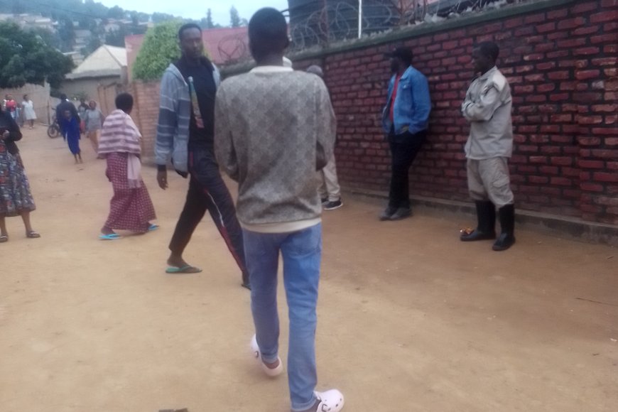 Nyakabanda: Yateje umvururu nyuma y'uko inkumi yaguriye inzoga yanze ko baryamanye