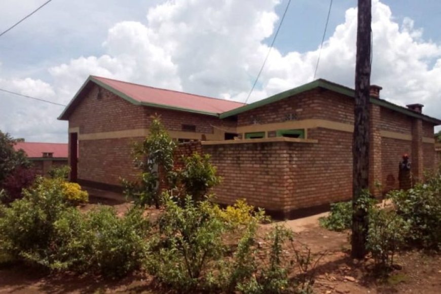 Huye: Abarokotse Jenoside yakorewe Abatutsi barashima Leta yabatuje mu midugudu y’icyitegererezo