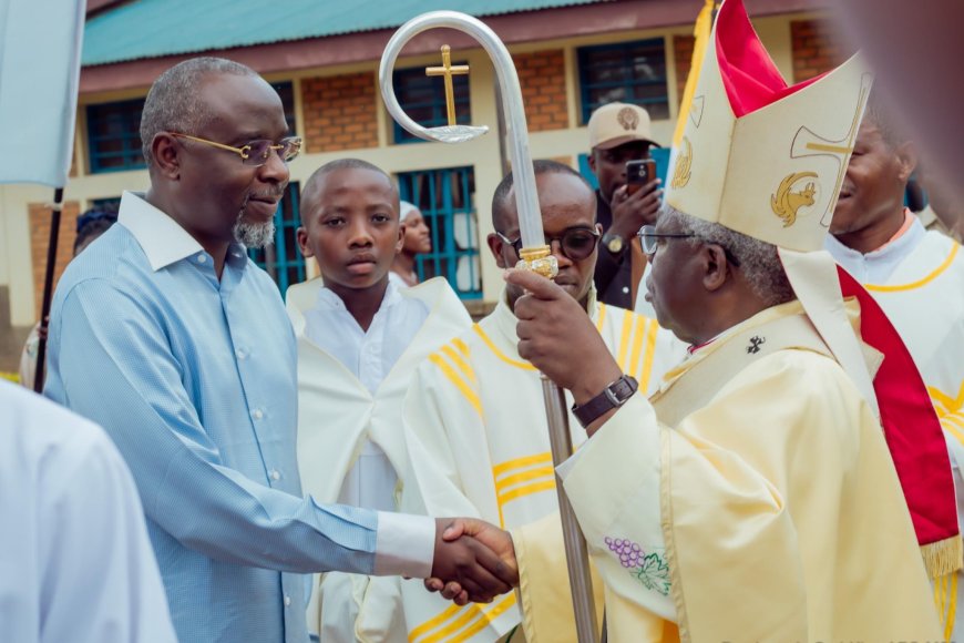 RDC: Guverineri wa Kivu y'Amajyepfo yasangiye n’abaturage misa ya Pasika