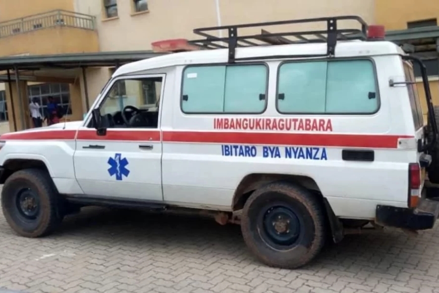 Nyanza: Imbangukiragutabara yagonganye na moto umugenzi wari uyiriho ahita ahasiga ubuzima