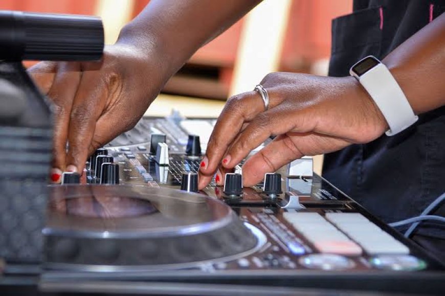 Aba'DJs' bagiye gusora ibihumbi 224 Frw