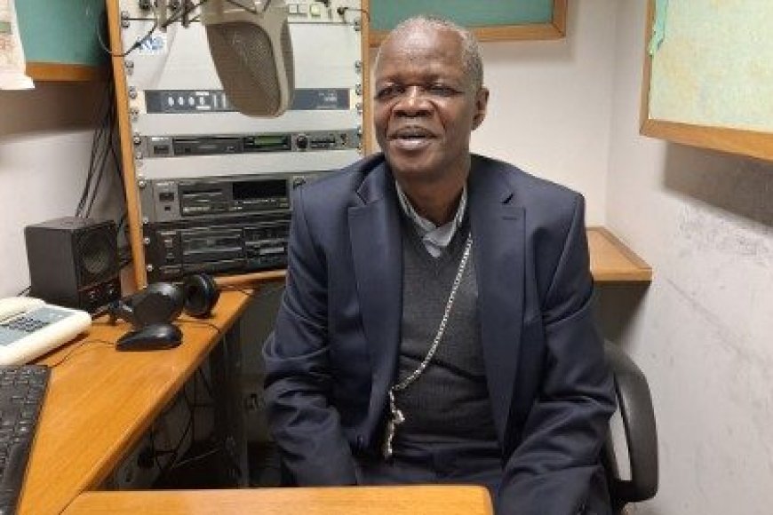 Musenyeri Francis Mfumbusa wari ushinzwe itangazamakuru rya Kiliziya Gatolika muri Afurika ypfuye