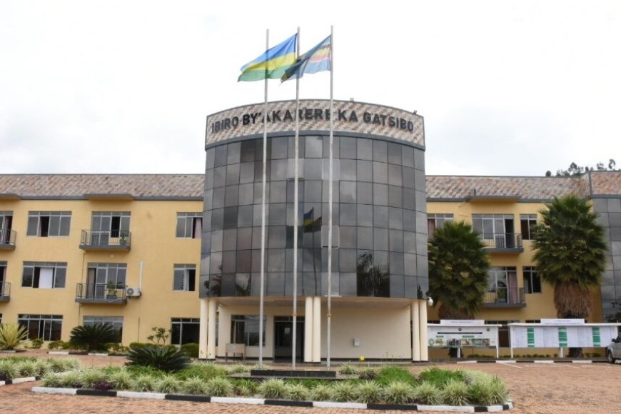 Gatsibo: Umukobwa w'imyaka 21 yatawe muri yombi akekwaho kwiba atoboye inzu