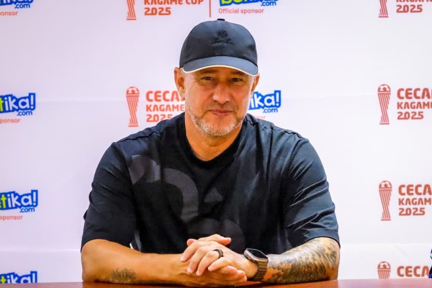 Reghecampf utoza Al Hilal SC yagaragaje ko ashobora gutera umugongo iyi kipe