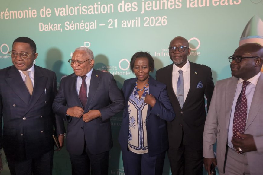 Mushikiwabo na Amb. Bizimana bahuriye i Dakar baganira ku guteza imbere urubyiruko