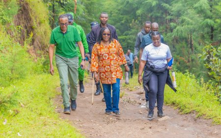 Rwanda disaster management minister visits Nyabihu to address severe soil erosion