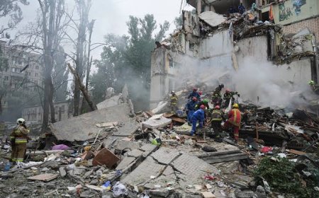 Russian strikes kill over 20 in Ukraine amid ceasefire tensions