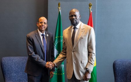 Perezida wa Guinea yashimiye AU inkunga ikomeje gutanga mu rugendo rw’inzibacyuho