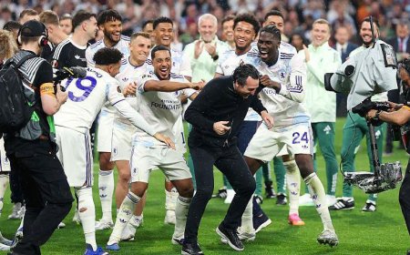 Unai Emery yandikiye mateka muri Aston Villa nyuma yo kwegukana Europa League 