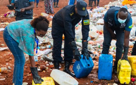 Kigali: Hangijwe ibiyobyabwenge n’ibicuruzwa bitemewe bitandukanye bifite agaciro ka Miliyoni 61,701,740 Frw (Amafoto)