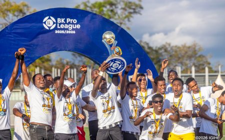APR FC yashyikirijwe igikombe cya shampiyona yegukanye ku nshuro ya 7 yikurikiranya