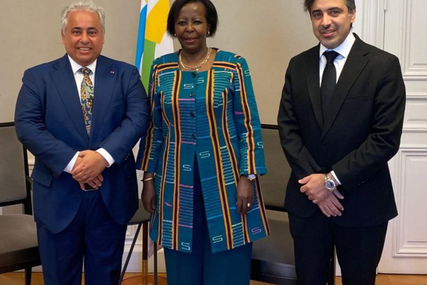 Louise Mushikiwabo yakiriye Ambasaderi wa Qatar baganira ku bufatanye bushya