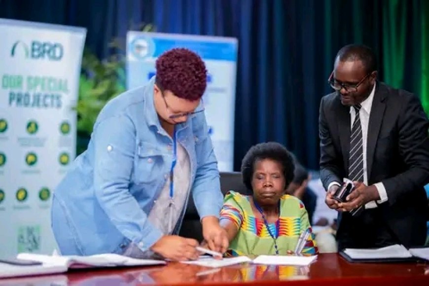 Over RWF 1.4 Billion in loans to boost Farmers and cooperatives in Nyamagabe