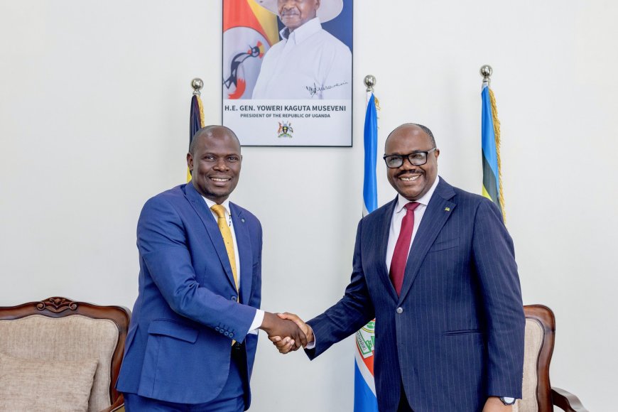 Minisitiri w’Intebe Nsengiyumva yageze i Kampala mu muhango w’irahira rya Perezida Museveni