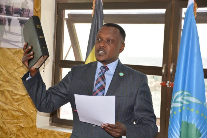 Brig Gen Ronald Rwivanga yarahiriye umuyobozi mukuru w’Ingabo za EASF