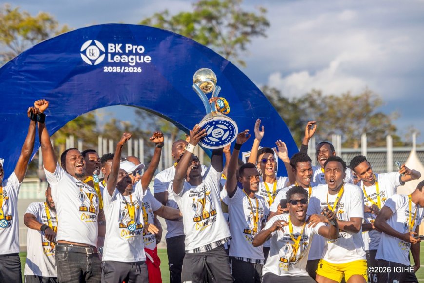 APR FC yashyikirijwe igikombe cya shampiyona yegukanye ku nshuro ya 7 yikurikiranya