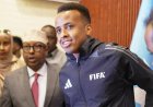 Umusifuzi wangiwe kwinjira muri Amerika yahawe icyubahiro n’ab’iwabo