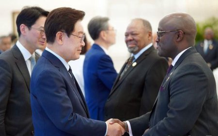 Nduhungirehe yitabiriye ibiganiro byahuje Perezida wa Koreya y’Epfo n’abaminisitiri ba Afurika