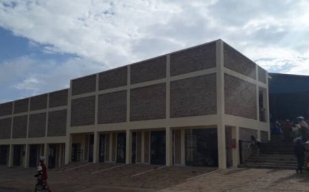 Muhanga: Abacuruzi barinubira ubukode buhanitse mu isoko rya Nyabisindu