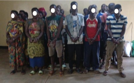 Kirehe: Abantu 40 batawe muri yombi, batatu muri bo bafatanywe litiro 17 za Kanyanga