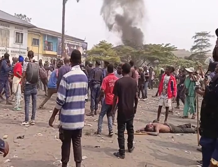 RDC: Abanyapoliki Martin Fayulu na Jean-Marc Kabund bakomerekeye mu myigaragambyo