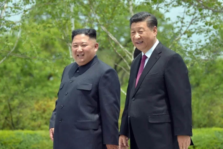 Perezida Xi w’u Bushinwa  yageze  muri Koreya ya Ruguru