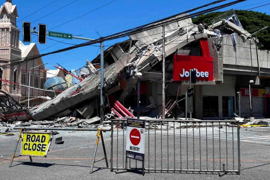 At Least 35 Killed in a deadly Earthquake in Philippines