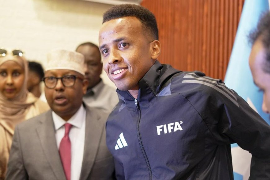 Umusifuzi wangiwe kwinjira muri Amerika yahawe icyubahiro n’ab’iwabo