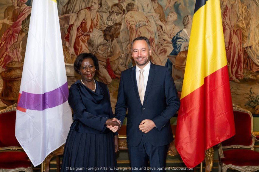 Louise Mushikiwabo mu biganiro n’u Bubiligi mbere y’amatora ya OIF
